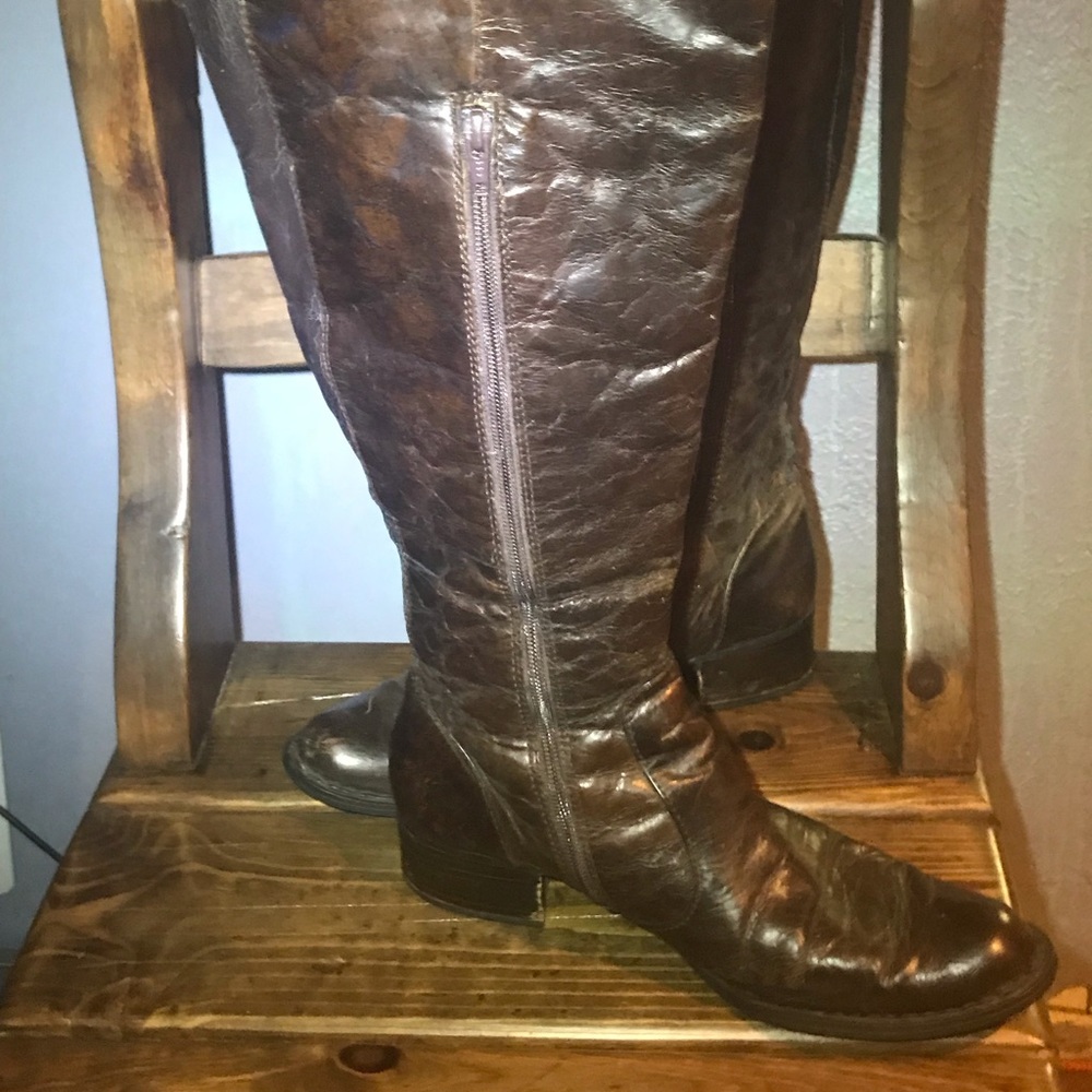 Dark Brown Crackle Leather Tall Boots - 11 - Picture 3 of 5